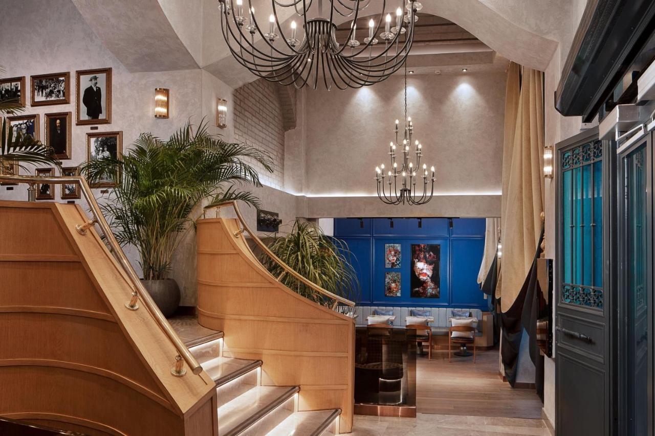德卡蒙多加拉塔酒店 伊斯坦布尔 外观 照片 The interior of the hotel