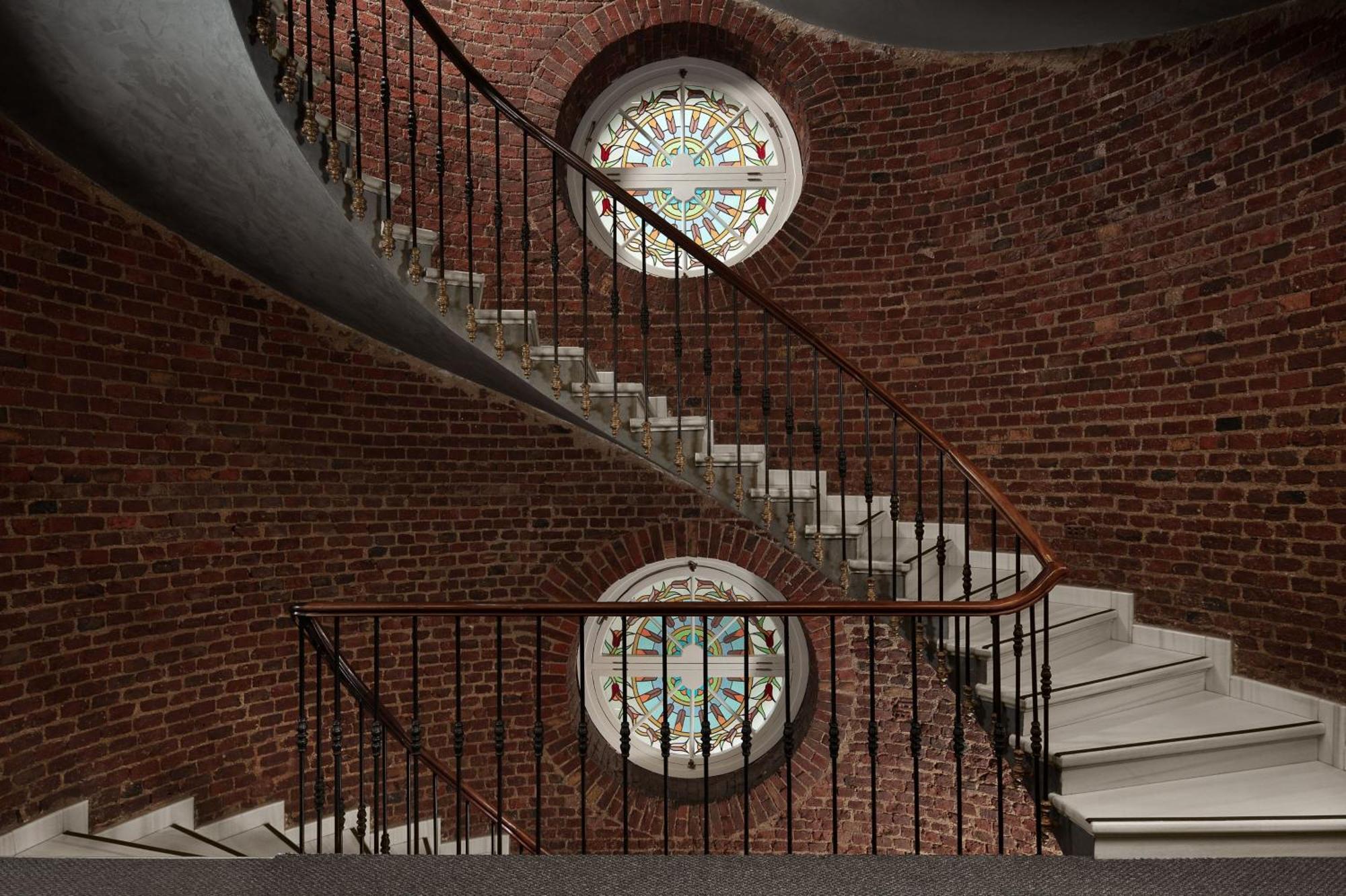 德卡蒙多加拉塔酒店 伊斯坦布尔 外观 照片 Staircase